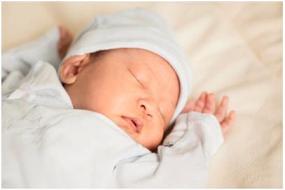 洛阳月嫂分享让宝宝摆脱奶睡的好方法